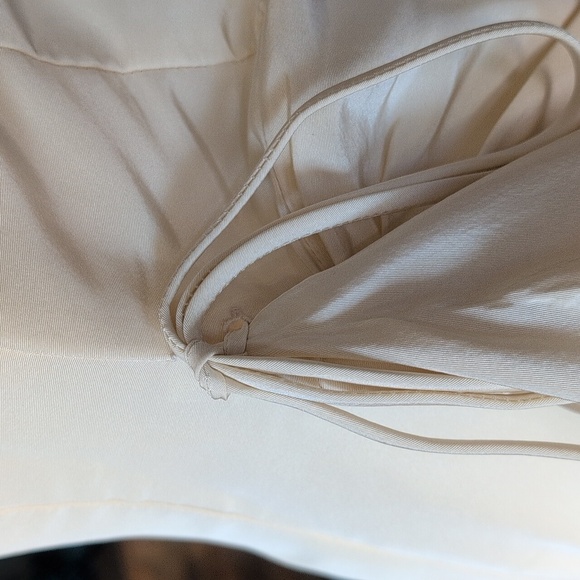 NWT Rosie Assoulin Whoopsy Daisy Ruffled Silk Charmeuse Wedding Gown Size 4 - Picture 7 of 15
